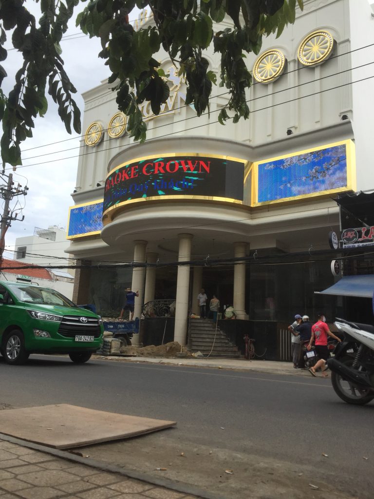 ae2e88eaeb330d6d5422-768x1024-1